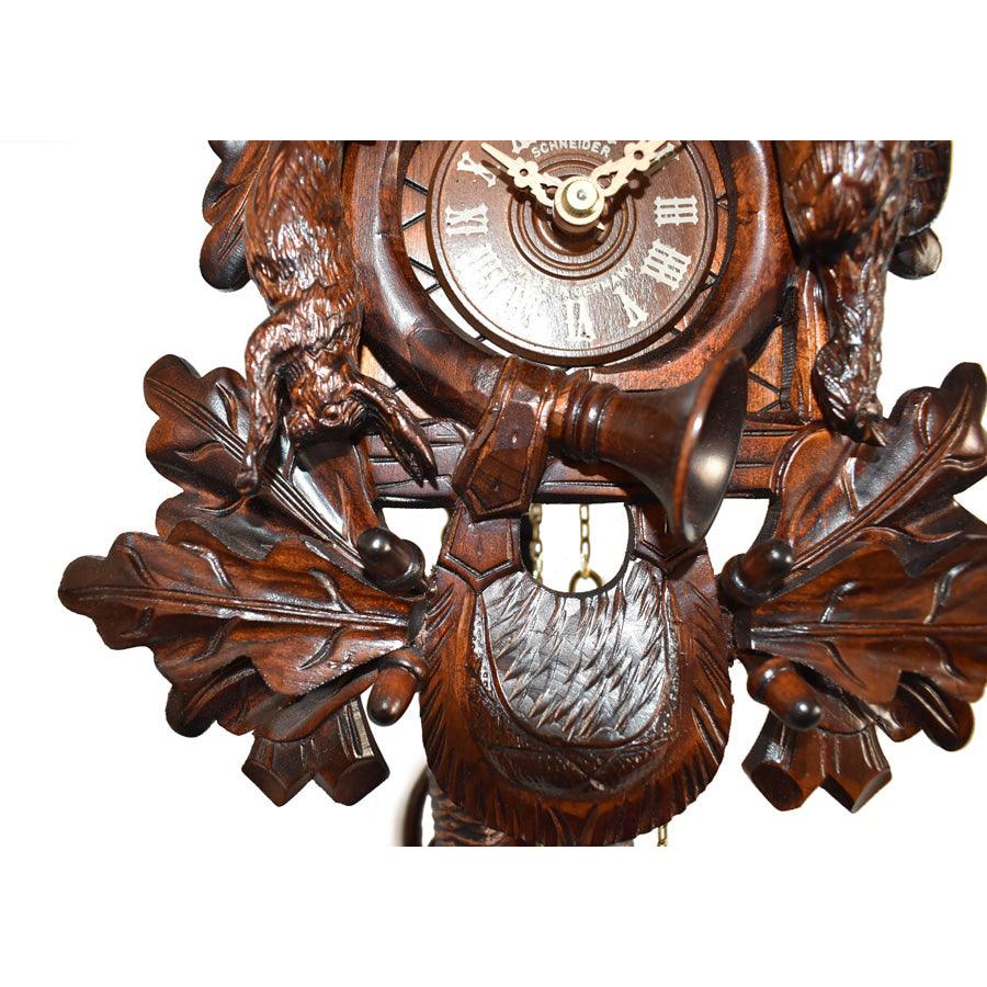 Reloj musical cucú tallado a mano