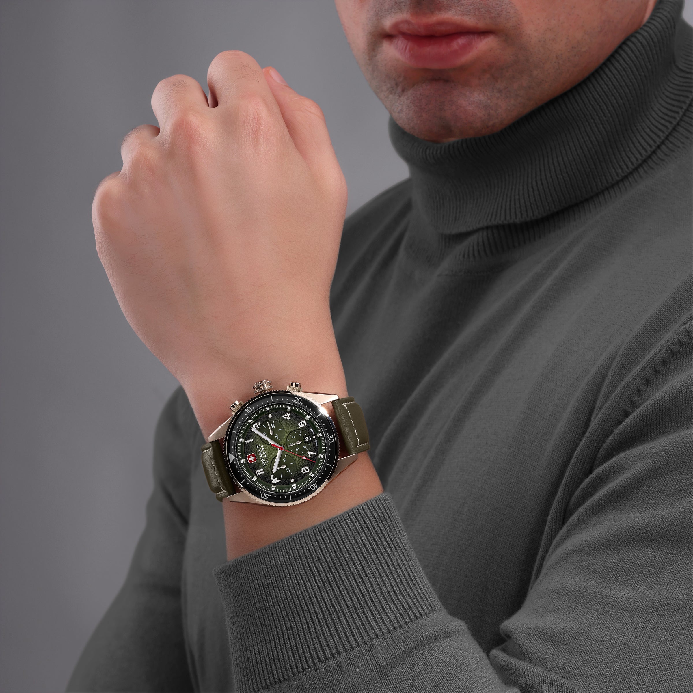 Greyhound Chrono Green Brown