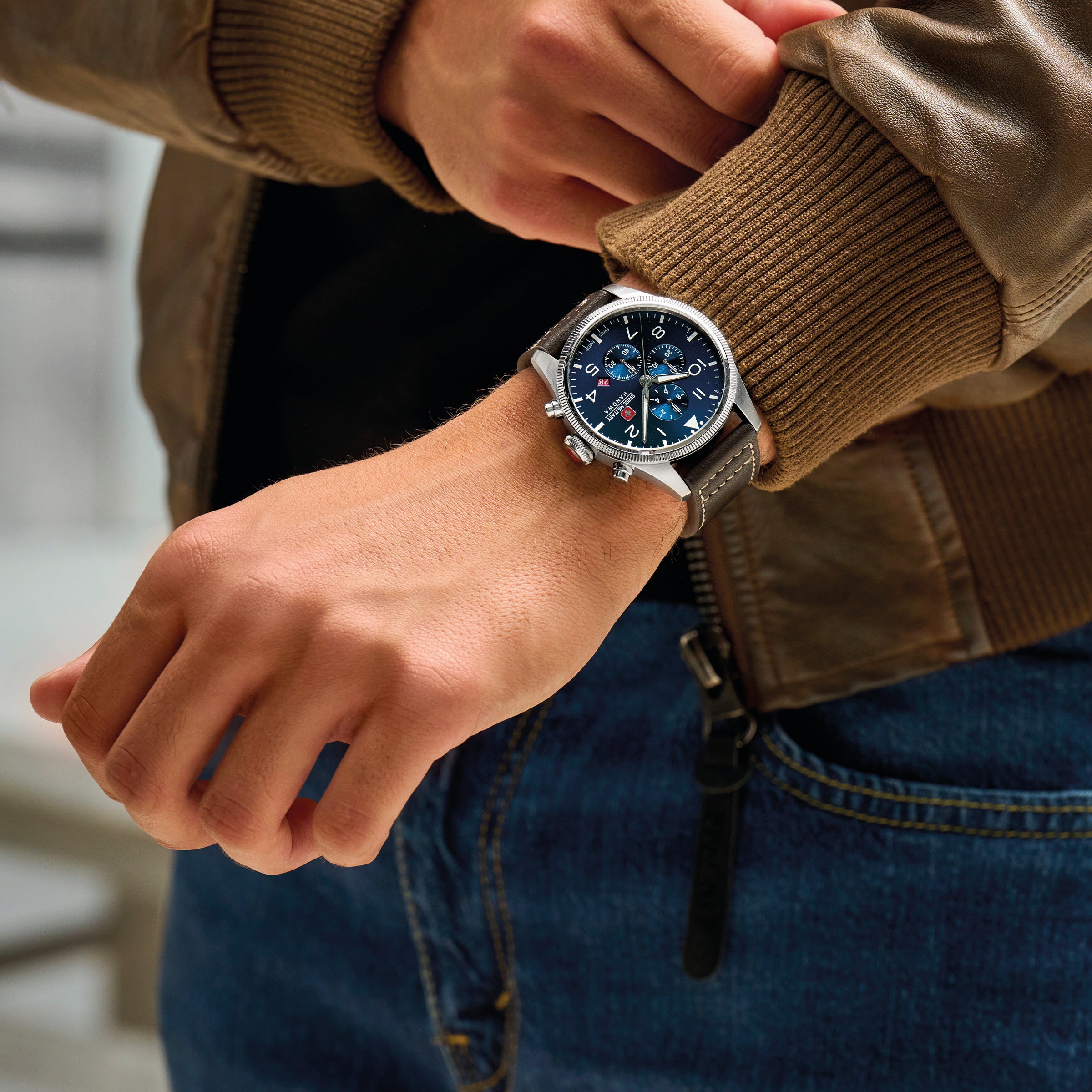 Thunderbolt Chrono dial azul